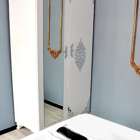 Lägenhetshotell Palmiye Suit 2*